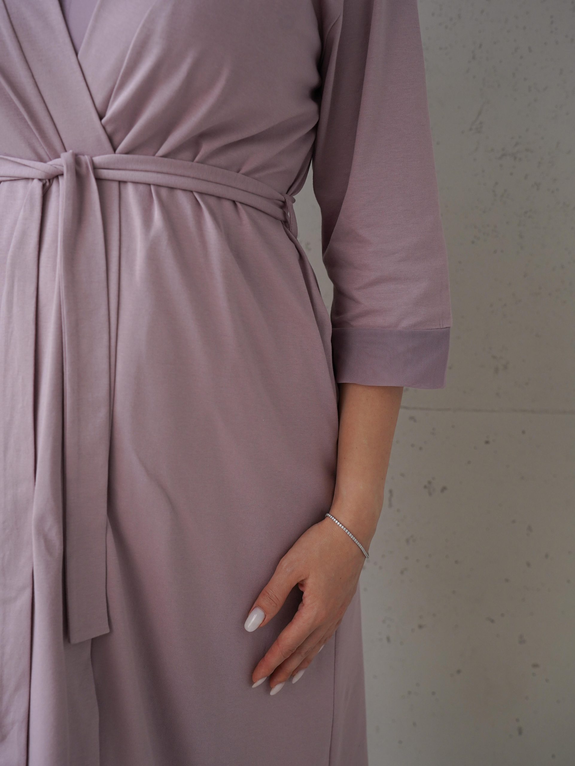 Халат трикотажний з бавовни та мікрофібрової сітки на рукавах Soft&Lace - Зображення 7